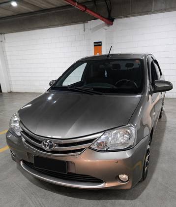 TOYOTA ETIOS 1.5 X SEDAN 16V FLEX 4P AUTOMÁTICO